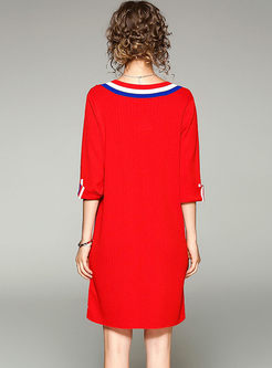 Brief Splicing V-neck Loose Knitted Dress