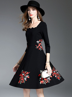 Elegant Falbala Collar Embroidery A-line Dress