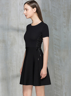 Brief Tied Short Sleeve Knitted A-line Dress