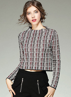 Color-blocked Striped Knitted Sweater