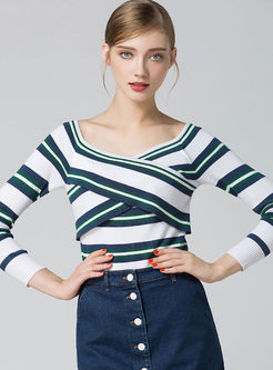 Stylish Hit Color Striped V-neck Knitted Sweater