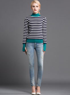Brief Striped Color-blocked Pullover Sweater