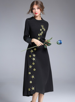 Elegant Flower Embroidery Slim Skater Dress