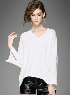 Chic V-neck Patch Flare Sleeve Knitted Sweater