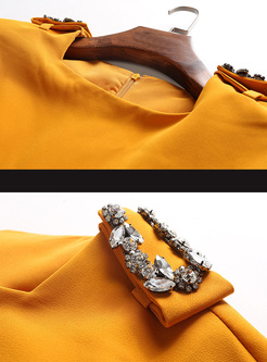 Yellow Elegant Sleeve-caped Rivet Bodycon Dress
