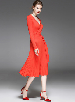 Red Elegant Falbala V-neck Knitted Dress