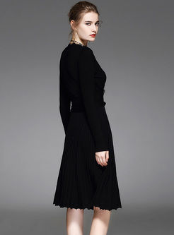 Black Falbala V-neck Knitted Dress