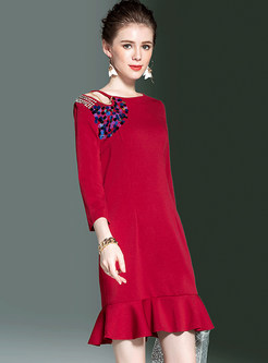 Chic Paillette-embellished Ruffled-hem Three Quarters Sleeve Bodycon Dress 