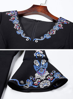Chic Embroidered V-neck Flare Sleeve Skater Dress