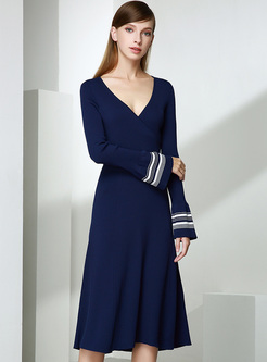 Blue Striped V-neck Belted Knitted Dress