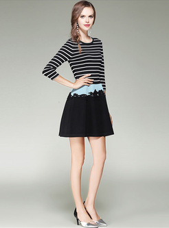 Elegant Striped Color-blocked Knitted Dress
