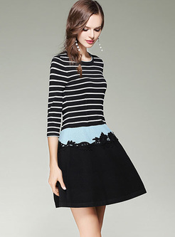 Elegant Striped Color-blocked Knitted Dress