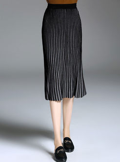 Vintage Striped Slim Knitted Pleated Skirt