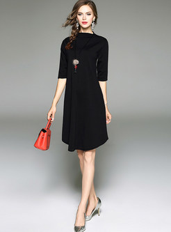 Black Brief Half Sleeve Knitted Dress