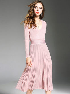 Pink V-neck Slim Belt Pleated Knitting Dress