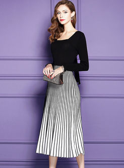 Elegant Slim Square Neck Long Sleeve Pleated Knitted Dress