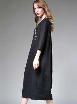 Black Casual O-neck Embellished Knitted Dress