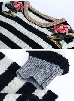 Causal Striped Embroidery Long Sleeve Knitted Sweater