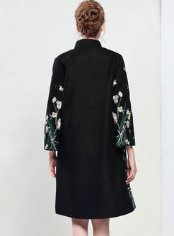 Black Fashion Embroidery Stand Collar Coat 