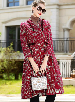 Red Fashion Three Quarters Sleeve Checked Trench Coat