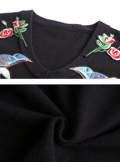 Causal V-neck Embroidery Loose Knitted Sweater