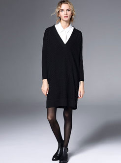 Brief V-neck Hole Loose Knitted Dress