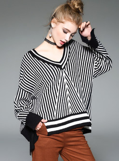 Black Casual V-neck Striped Sweater