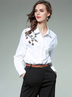 White Brief Embroidery Long Sleeve Blouse
