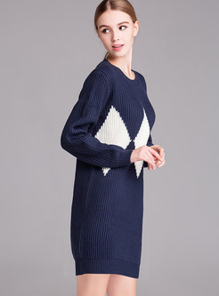 Deep Blue Brief With Geometrical Pattern O-neck Sweater