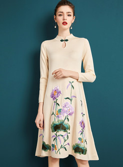Ethnic Embroidery Stand Collar Knitted Dress