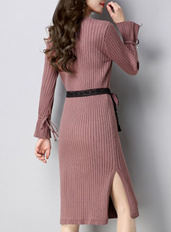 Sexy V-neck Bell Sleeve Belted Knitted Dress