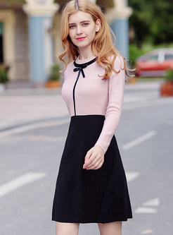Sweet O-neck Patchwork Bow-front Knitted Dress