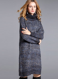 Brief Turtleneck Striped Knitted Dress