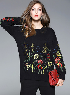 Chic Embroidery Pullover Loose Sweater