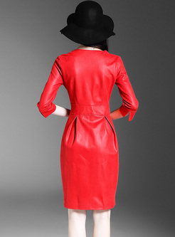 Red Zippered V-neck Slim Bud Dress