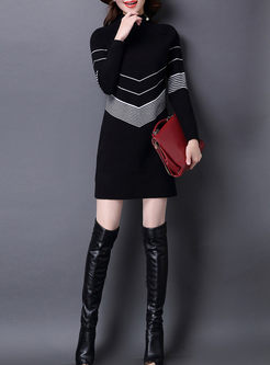 Brief Color-blocked Mini Knitted Dress