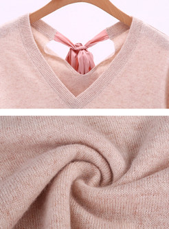 Cute V-neck Bowknot Tie Knitted Sweater