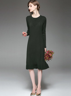 Brief O-neck Long Sleeve Knitted Dress