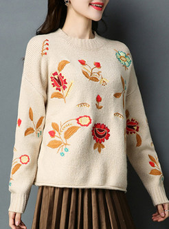 Causal Batwing Sleeve Embroidery Sweater