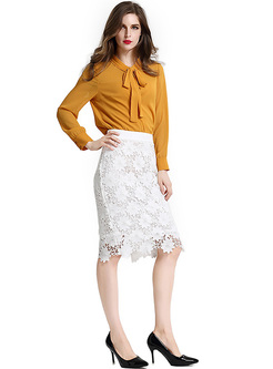 White Lace High Slim Skirt