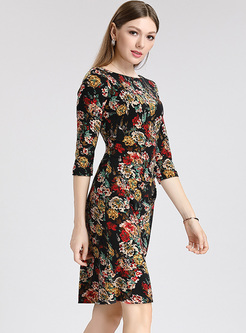 Chic Floral Print Half Sleeve Bodycon Dress