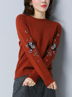 Elegant Embroidered O-neck Knitted Sweater