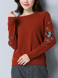 Elegant Embroidered O-neck Knitted Sweater