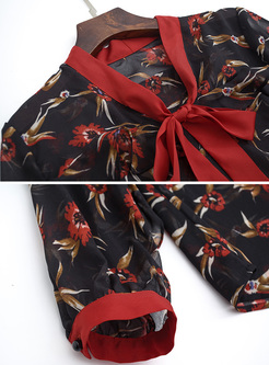 Street Tied-collar Floral Print Blouse