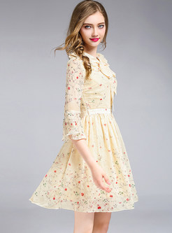 Sweet Flare Sleeve Floral Print Skater Dress