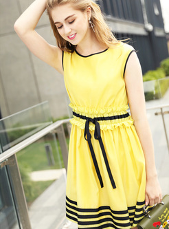 Yellow Sleeveless Color-blocked Falbala A-line Dress