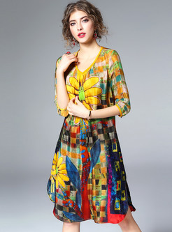 Silk Floral Print V-neck Shift Dress