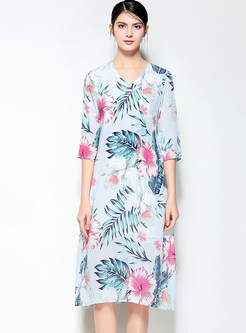 V-neck Silk Half Sleeve Floral Print Skater Dress