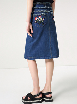 Chic Edging Embroidery Split Skirt