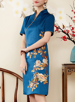 Vintage Embroidery Improved Cheongsam Dress
